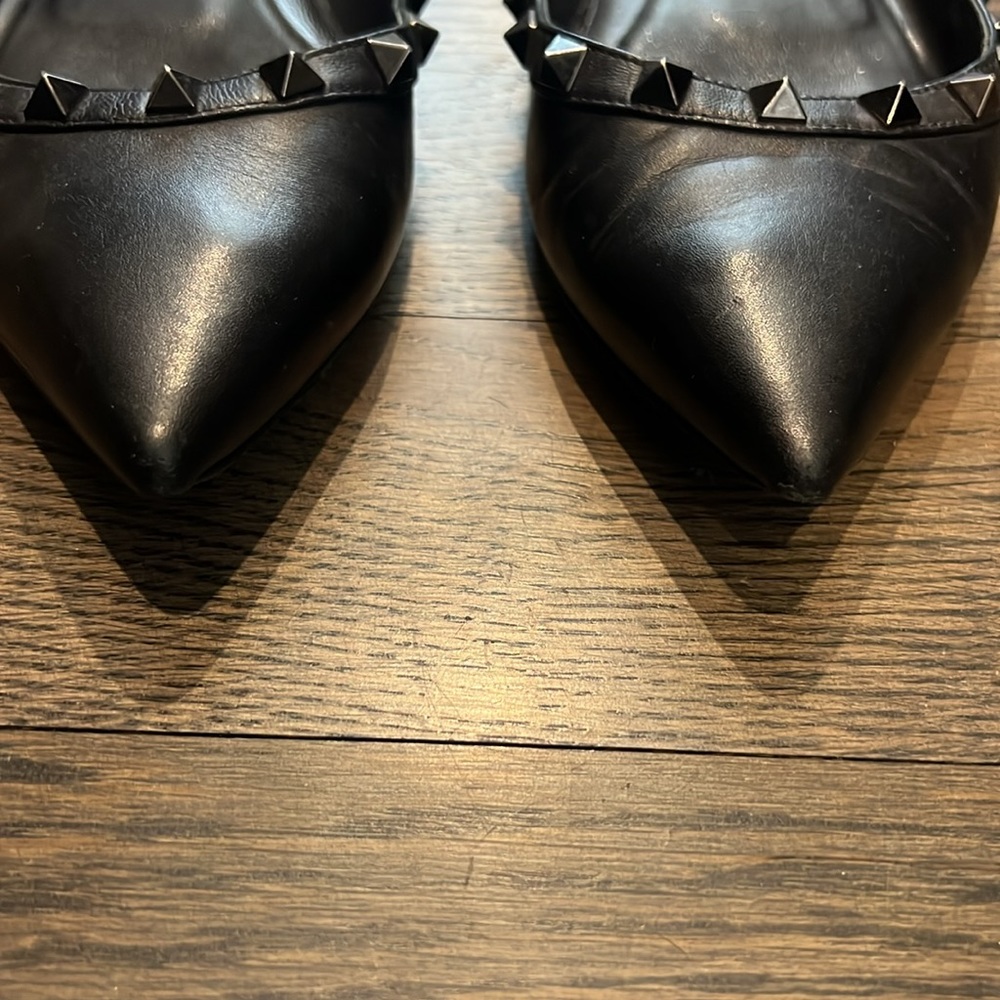 VALENTINO Rock Stud Flat “Noir” 38 EUC - Picture 5 of 7